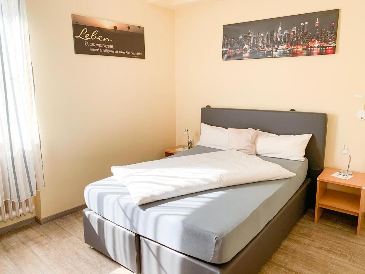 Hotel Post Mühlacker Extérieur photo