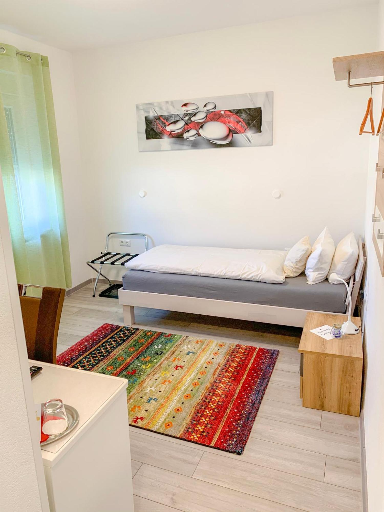 Hotel Post Mühlacker Extérieur photo